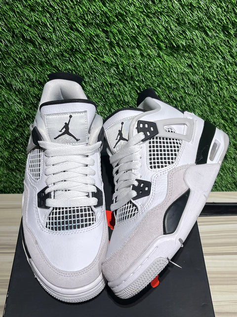 Jordan 4 Retro Military Black (GS) Sz 5Y