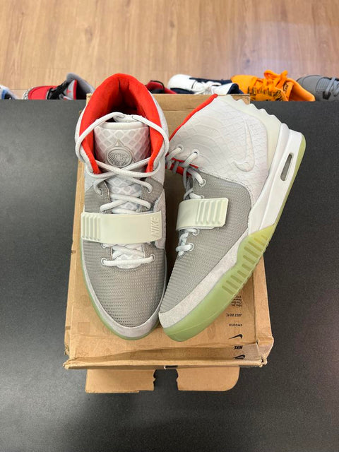 DS Nike Air Yeezy 2 Pure Platinum Sz 11.5