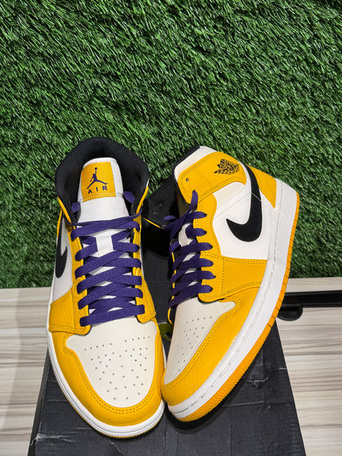 Jordan 1 Mid SE Lakers Sz 8.5M