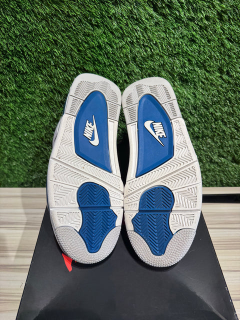 Jordan 4 Retro Military Blue (2024) Sz 8