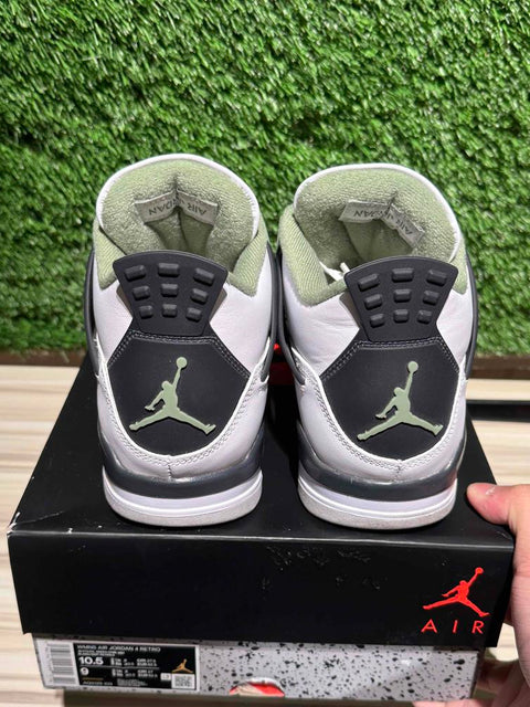 Jordan 4 Retro Seafoam (Women's) Sz 9M/10.5W