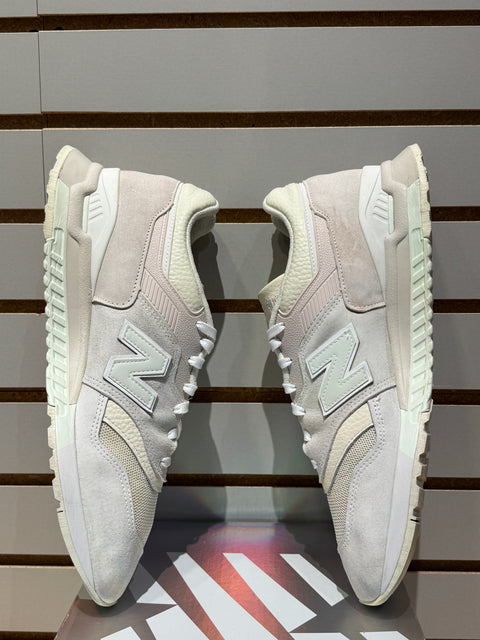 New Balance 997.5 MiUSA Kith Easter White Marshmallow Angora Sz 12
