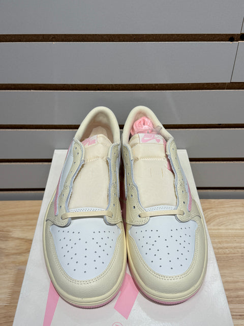 Jordan 1 Retro Low OG SP Travis Scott Shy Pink
