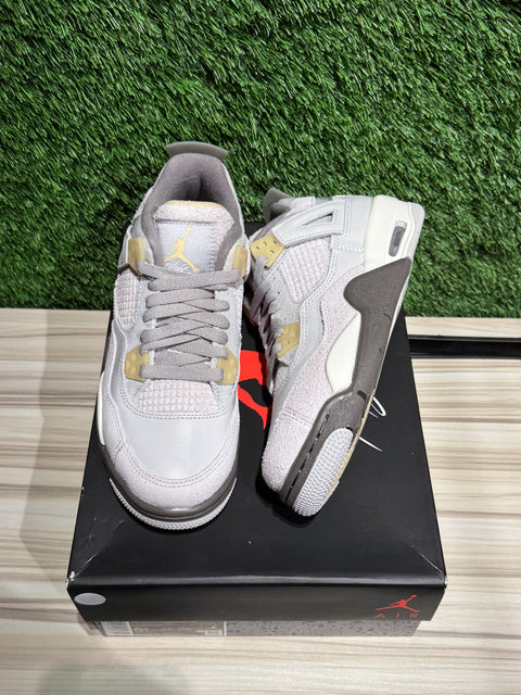 Jordan 4 Retro SE Craft Photon Dust (GS) Sz 5.5Y