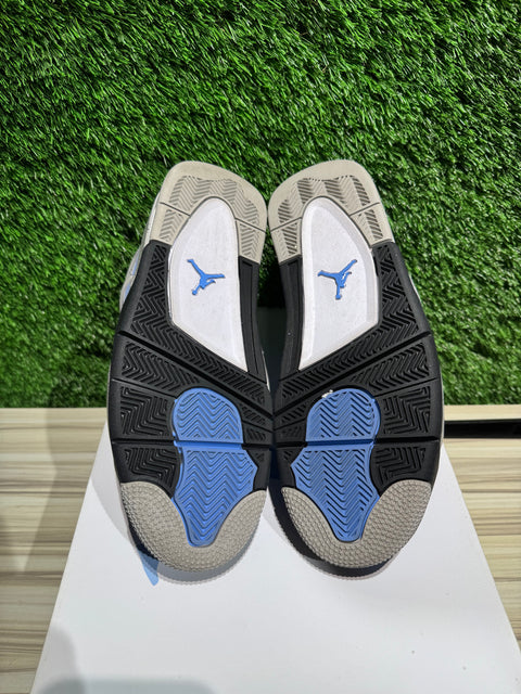 Jordan 4 Retro University Blue Sz 9.5M