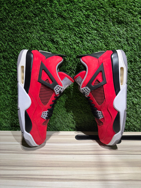 Jordan 4 Retro Toro Bravo Sz 12