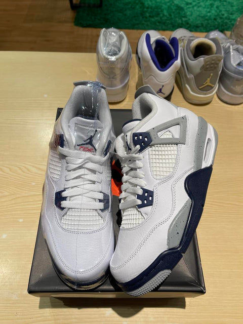 Jordan 4 Retro Midnight Navy (GS) Sz 7Y/8.5W