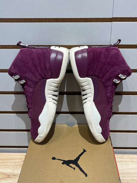Jordan 12 Retro Bordeaux Sz 9.5