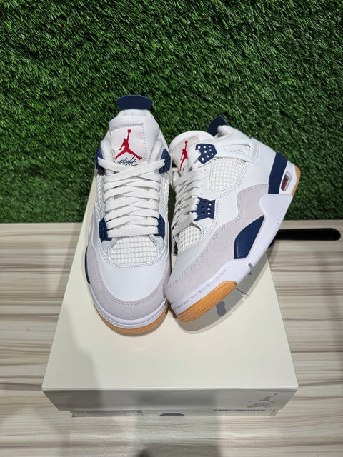 Jordan 4 Retro SB Navy Sz 7