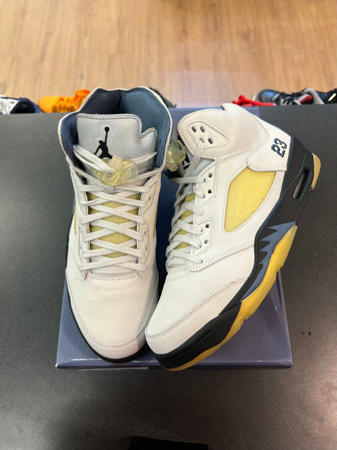 Jordan 5 Retro A Ma Maniére Dawn (Women's)