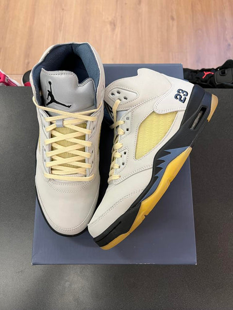 Jordan 5 Retro A Ma Maniére Dawn (Women's) Sz 11W