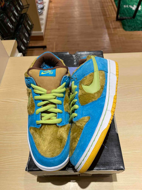 Nike SB Dunk Low Baby Bear Sz 10