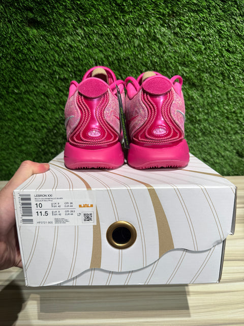 Nike LeBron 21 The World Is Your Oyster Sz 10