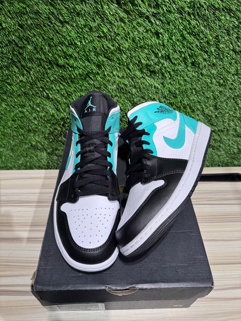 Jordan 1 Mid Tropical Twist Igloo Sz 10
