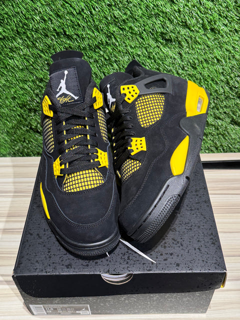 Jordan 4 Retro Thunder (2023) Sz 11.5M