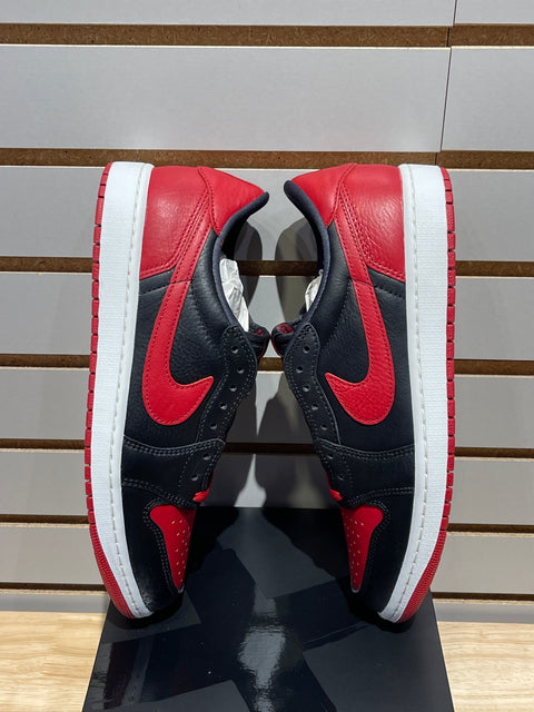 Jordan 1 Retro Low OG Banned Sz 10.5M