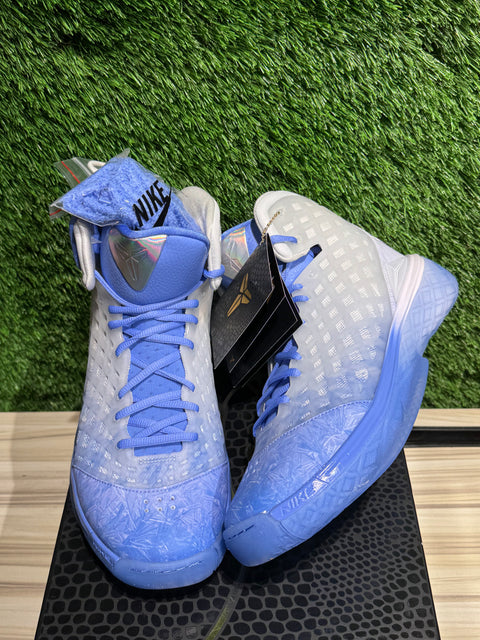 Nike Kobe 3 Protro Christmas Sz 10