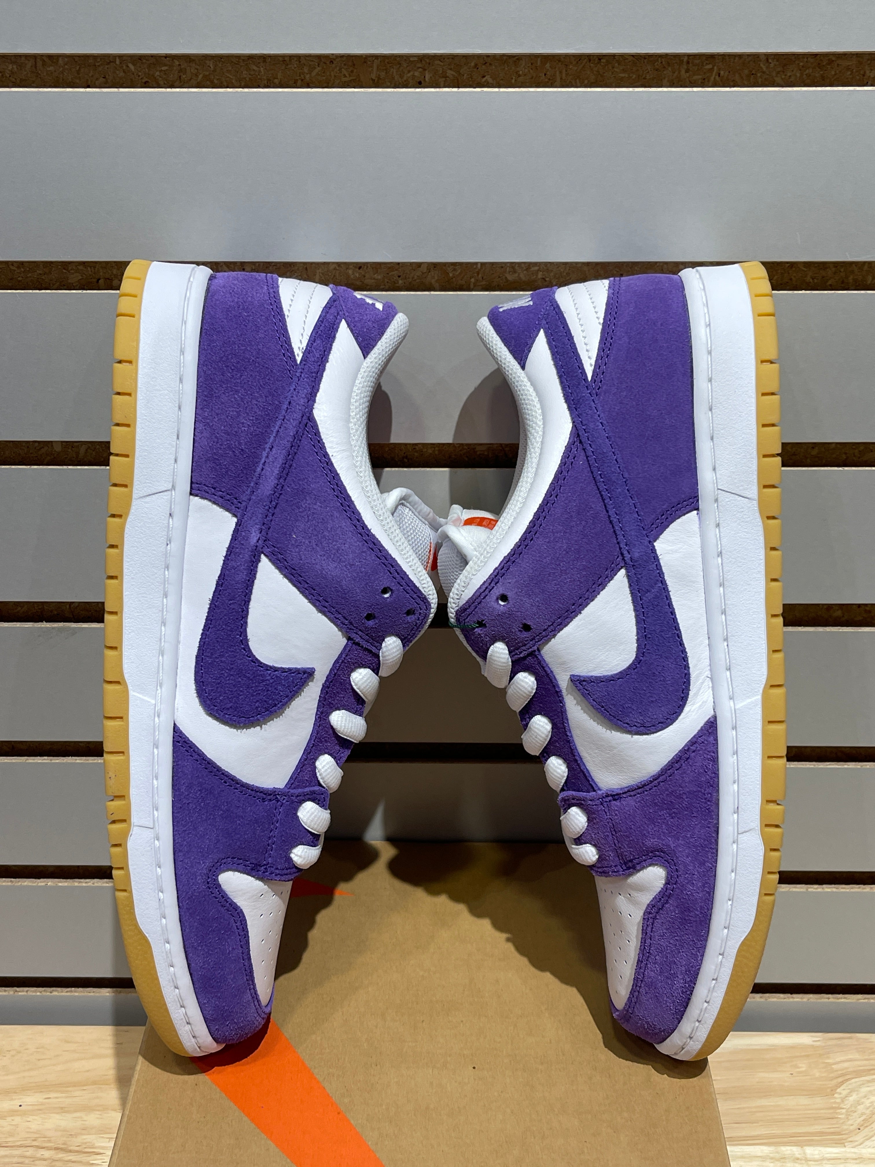 Nike SB Dunk Low Pro ISO Orange Label Court Purple Sz 11.5 – Sneak Nike SB Dunk Low Pro ISO Orange Label Court Purple Sz 11.5 – Sneak