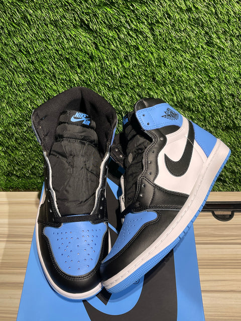 Jordan 1 Retro High OG UNC Toe Sz 10M