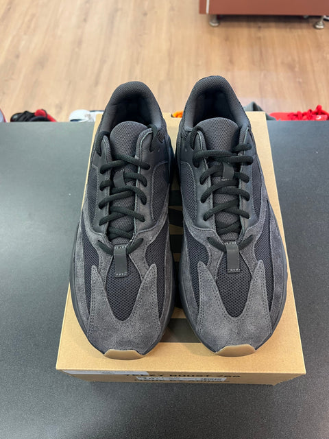 adidas Yeezy Boost 700 Utility Black