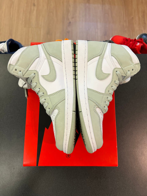 Jordan 1 Retro High OG Seafoam (W)