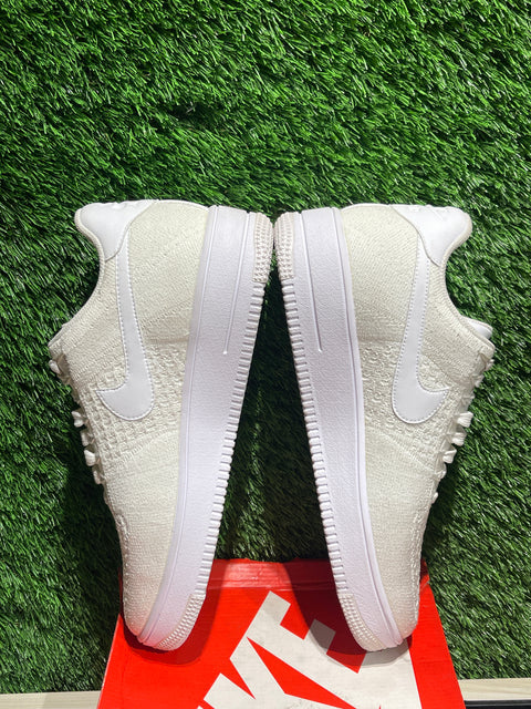 Nike Air Force 1 Ultra Flyknit Low Triple White Sz 10.5M