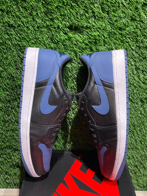 Jordan 1 Retro Low OG Mystic Navy Sz 10.5M