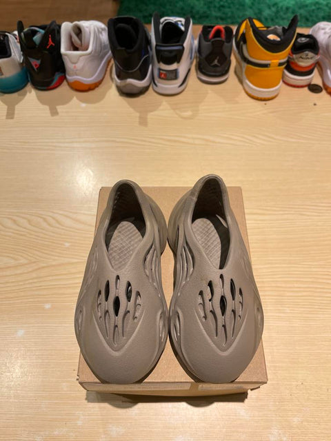 adidas Yeezy Foam RNNR Stone Sage (Infants) Sz 5K