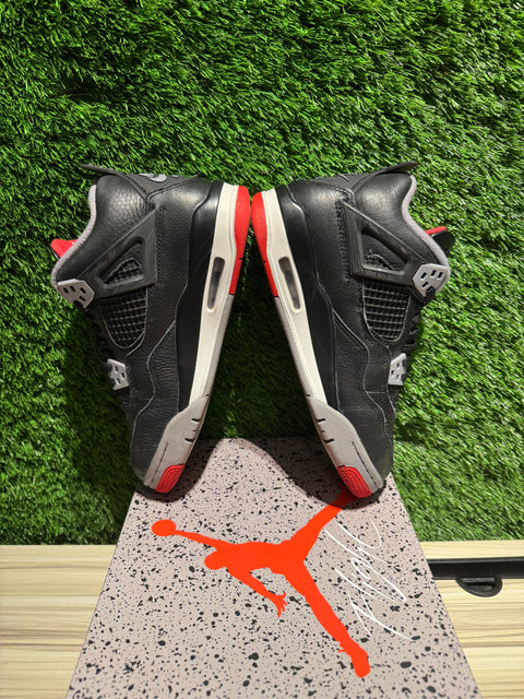 Jordan 4 Retro Bred Reimagined (GS) Sz 4.5Y