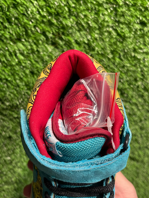 Nike SB Dunk Mid Premium Peacock Sz 7.5M