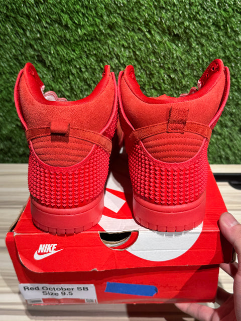Nike Dunk High Red October