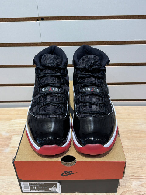 Jordan 11 Retro Playoffs Bred (2019) Sz 11