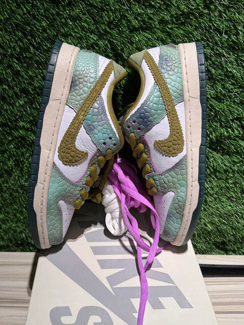 Nike SB Dunk Low Alexis Sablone Chameleon Sz 6M