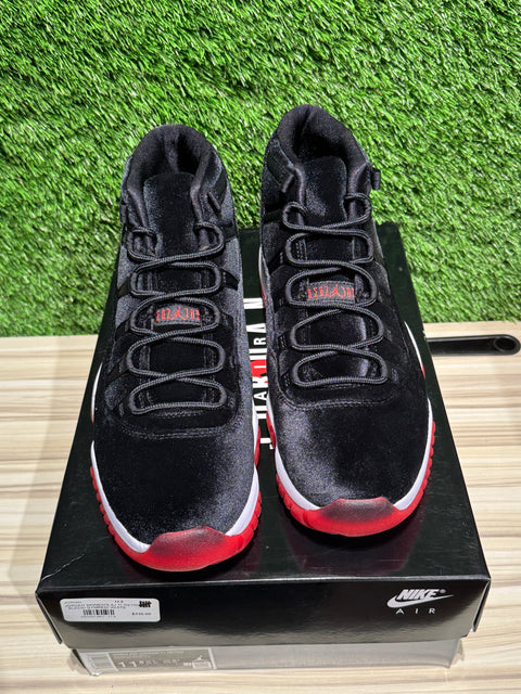 Jordan 11 Retro Bred Velvet (Women's) Sz 10M