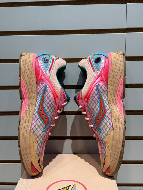 Saucony ProGrid Omni 9 Jae Tips To Do List Tan Sz 11