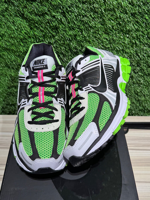 Nike Zoom Vomero 5 Electric Green Black Sz 11M