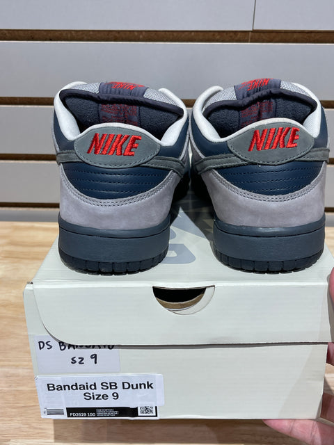 Nike SB Dunk Low Bandaid Sz 9