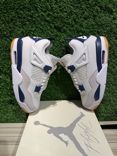 Jordan 4 Retro SB Navy Sz 7
