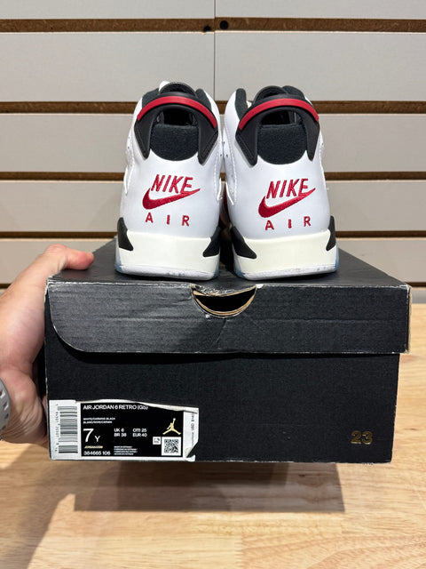 Jordan 6 Retro Carmine (2021) (GS) Sz 7Y