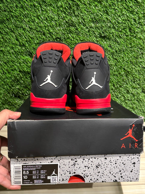 Jordan 4 Retro Red Thunder Sz 8.5M