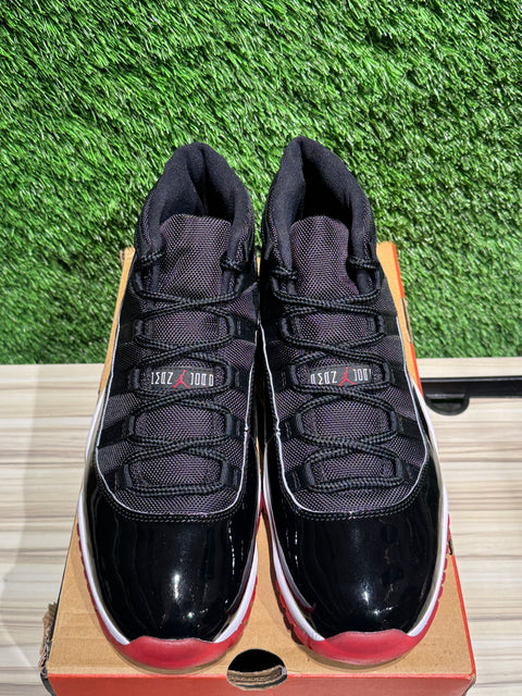 Jordan 11 Retro Playoffs Bred (2019) Sz 11.5M
