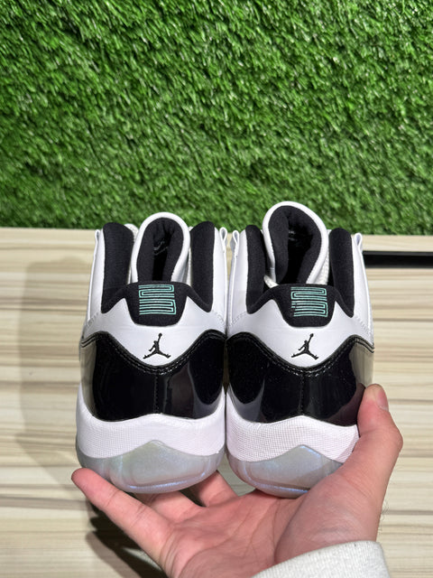 Jordan 11 Retro Low Iridescent