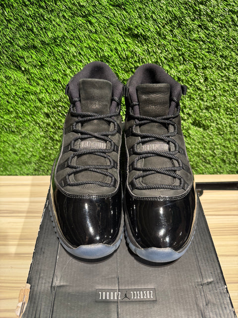 Jordan 11 Retro Cap and Gown Sz 10M