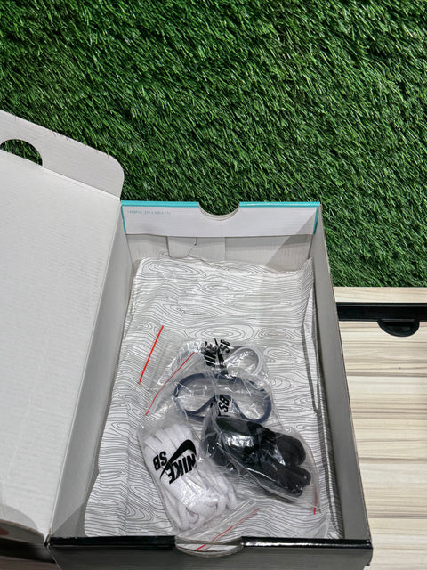 Nike SB Dunk Low Concepts Purple Lobster Sz 7.5M