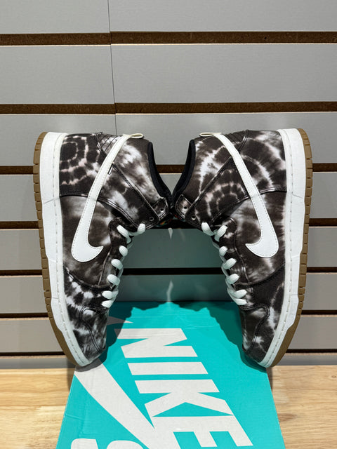 Nike SB Dunk High Tie Dye Black Sz 8