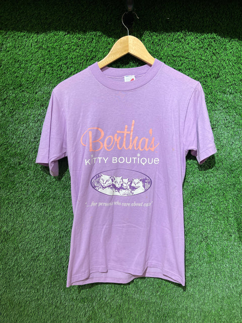 True Vintage 70s Berthas Kitty Boutique Single Stitch Jerzees Tag Tee Sz M