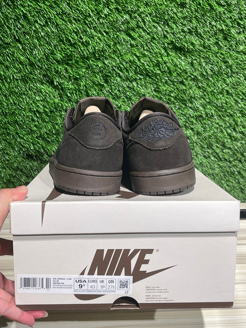 Jordan 1 Retro Low OG SP Travis Scott Velvet Brown Sz 9.5