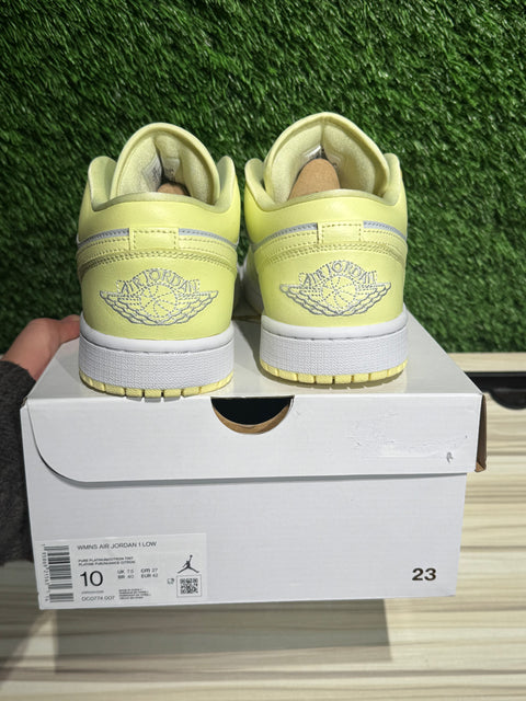 Jordan 1 Low Lemonade (Women's) Sz 8.5M/10W