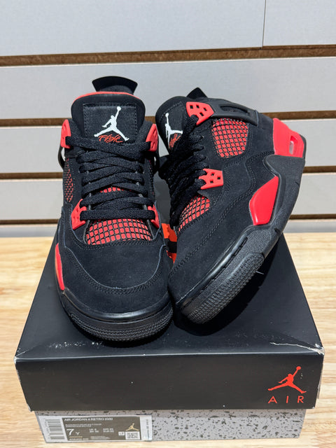 Jordan 4 Retro Red Thunder (GS) Sz 7Y