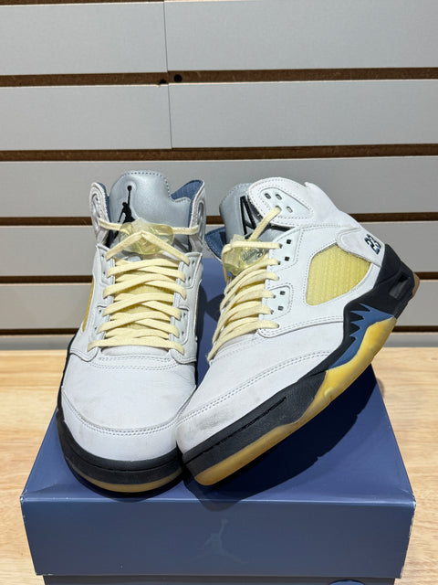 Jordan 5 Retro A Ma Maniére Dawn (Women's) Sz 9.5M